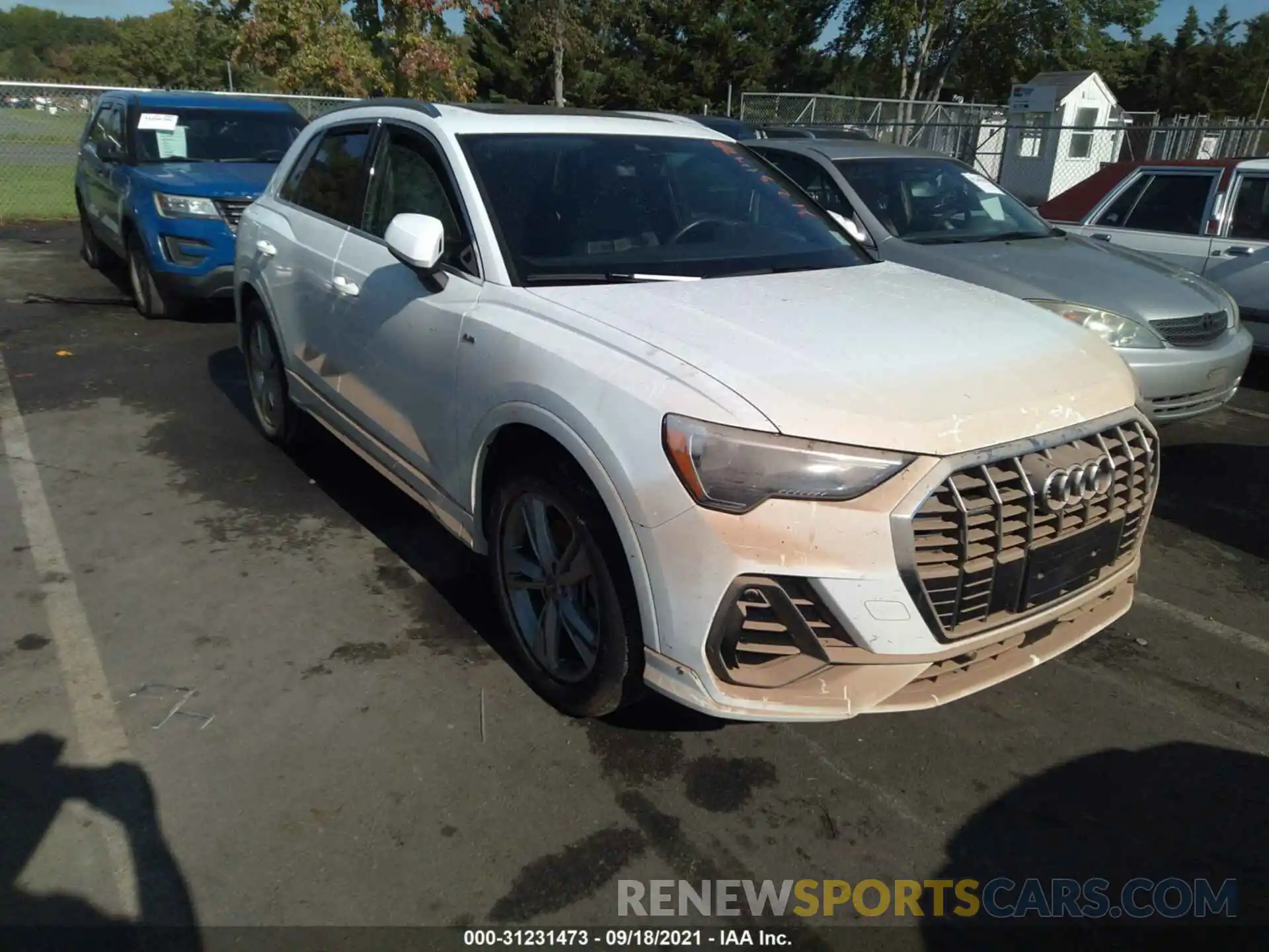 1 Photograph of a damaged car WA1DECF36L1079298 AUDI Q3 2020