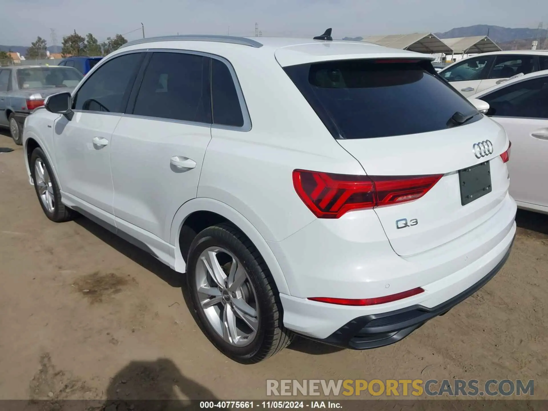 3 Photograph of a damaged car WA1DECF36L1097820 AUDI Q3 2020
