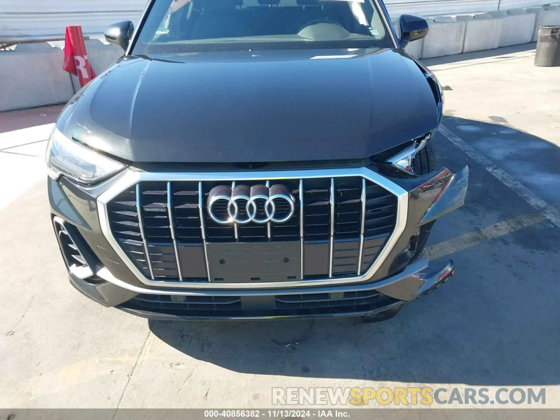 12 Photograph of a damaged car WA1DECF36L1109304 AUDI Q3 2020