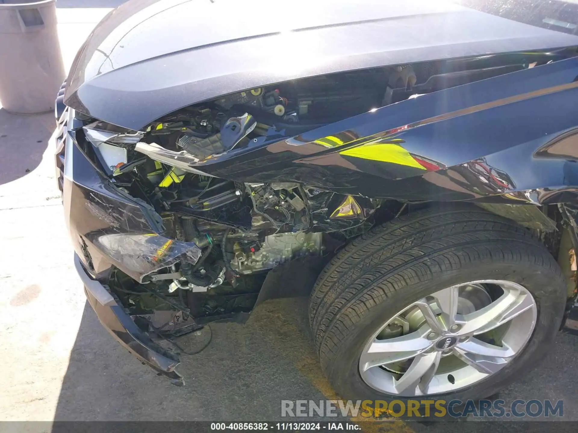 6 Photograph of a damaged car WA1DECF36L1109304 AUDI Q3 2020