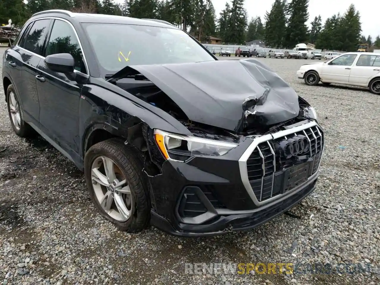 9 Photograph of a damaged car WA1DECF37L1041112 AUDI Q3 2020