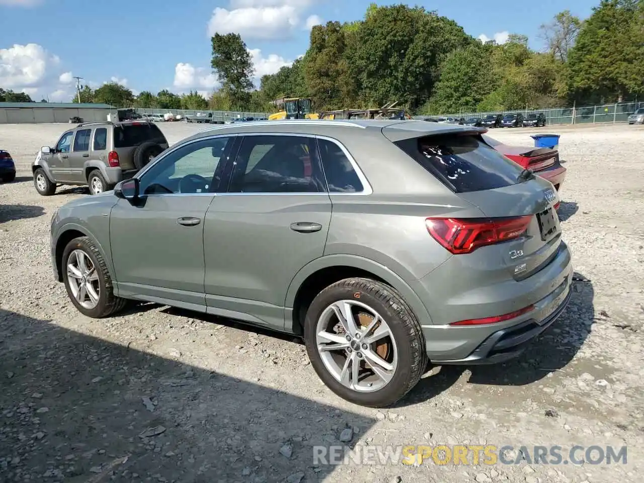 2 Photograph of a damaged car WA1DECF38L1044231 AUDI Q3 2020