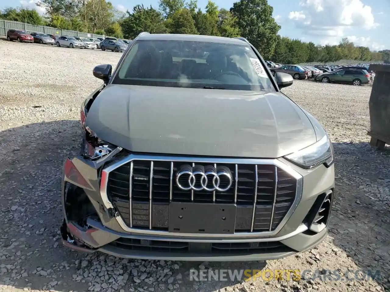 5 Photograph of a damaged car WA1DECF38L1044231 AUDI Q3 2020