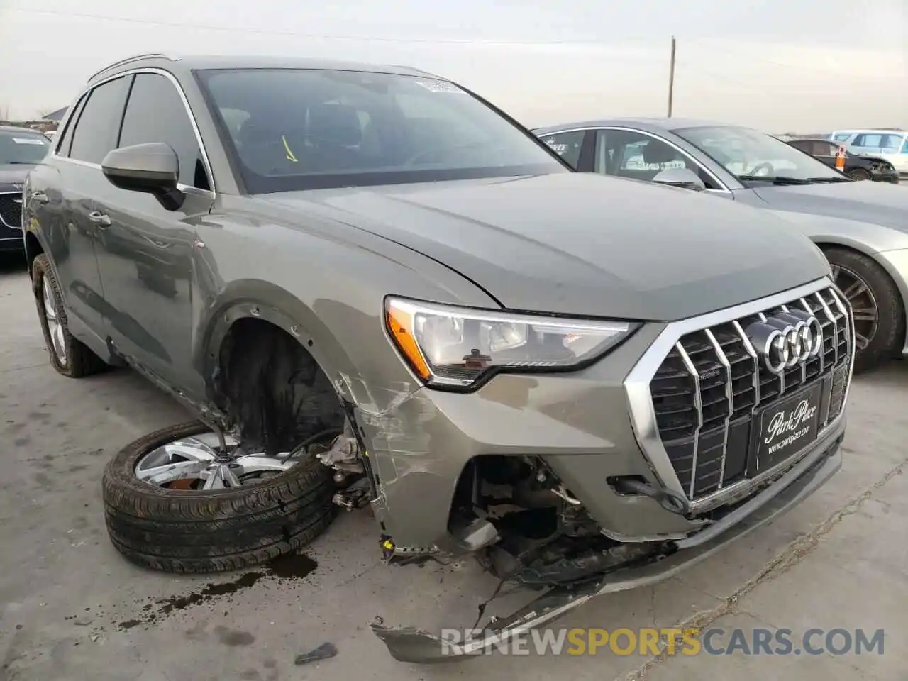 1 Photograph of a damaged car WA1DECF38L1048229 AUDI Q3 2020