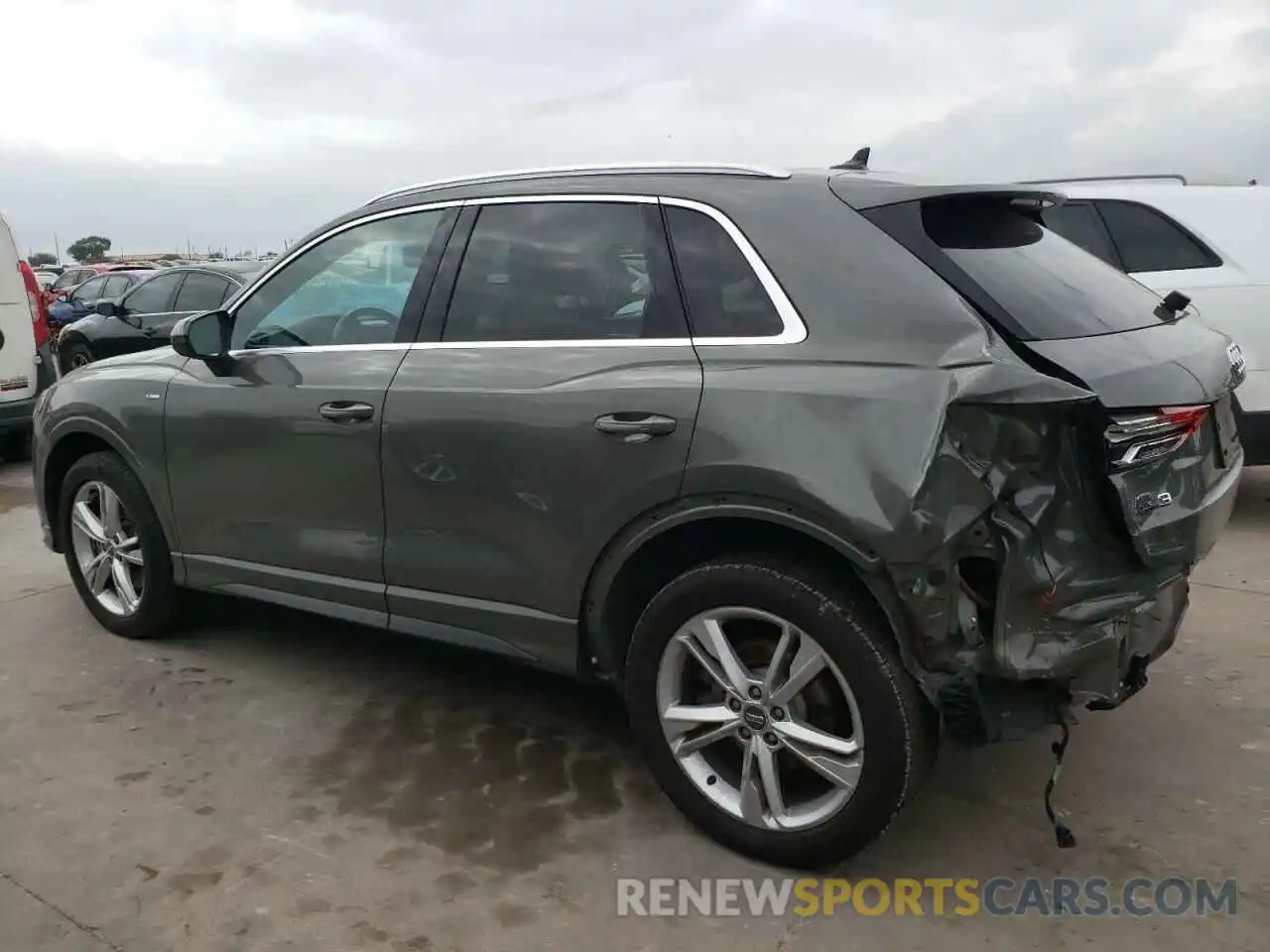 2 Photograph of a damaged car WA1DECF39L1019239 AUDI Q3 2020