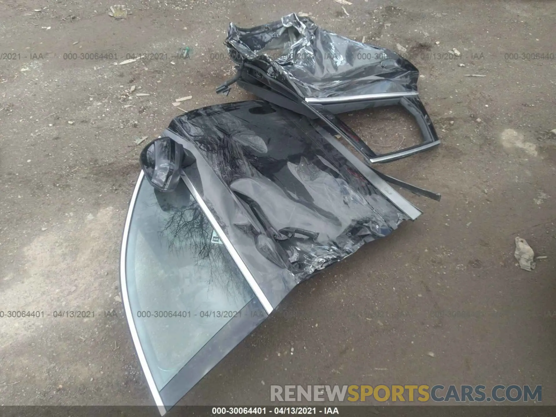 12 Photograph of a damaged car WA1DECF39L1083927 AUDI Q3 2020