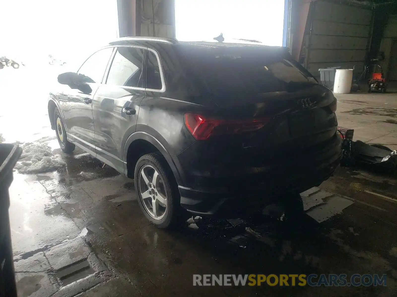 3 Photograph of a damaged car WA1DECF3XL1029438 AUDI Q3 2020