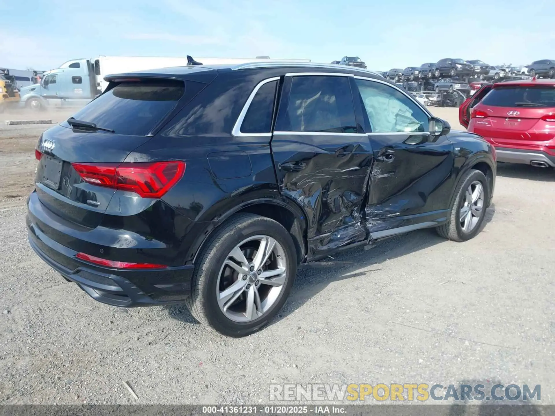 4 Photograph of a damaged car WA1DECF3XL1064223 AUDI Q3 2020