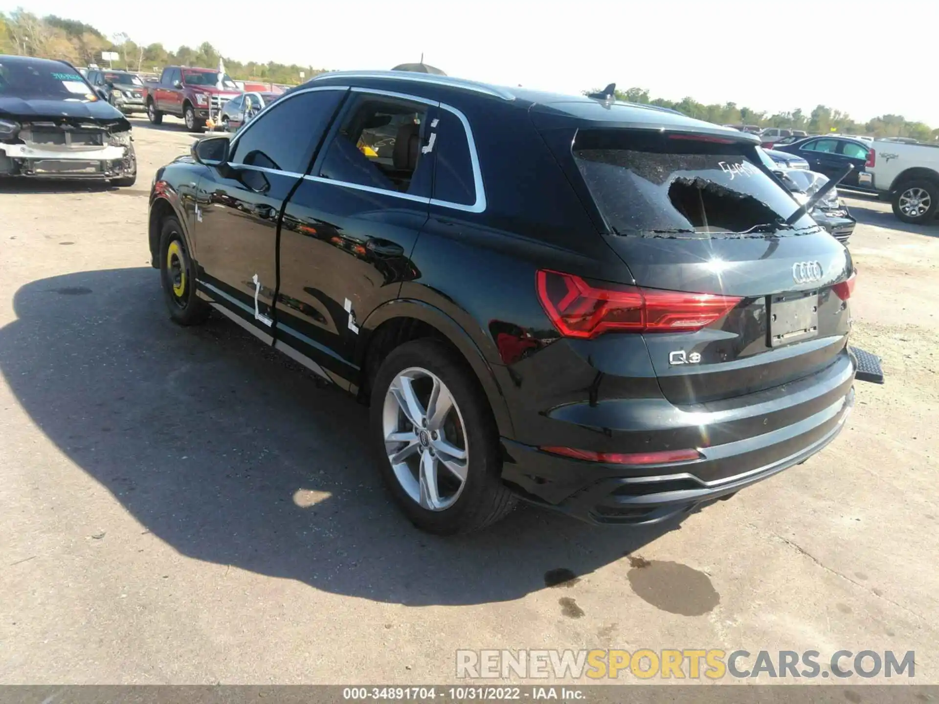 3 Photograph of a damaged car WA1DECF3XL1110083 AUDI Q3 2020