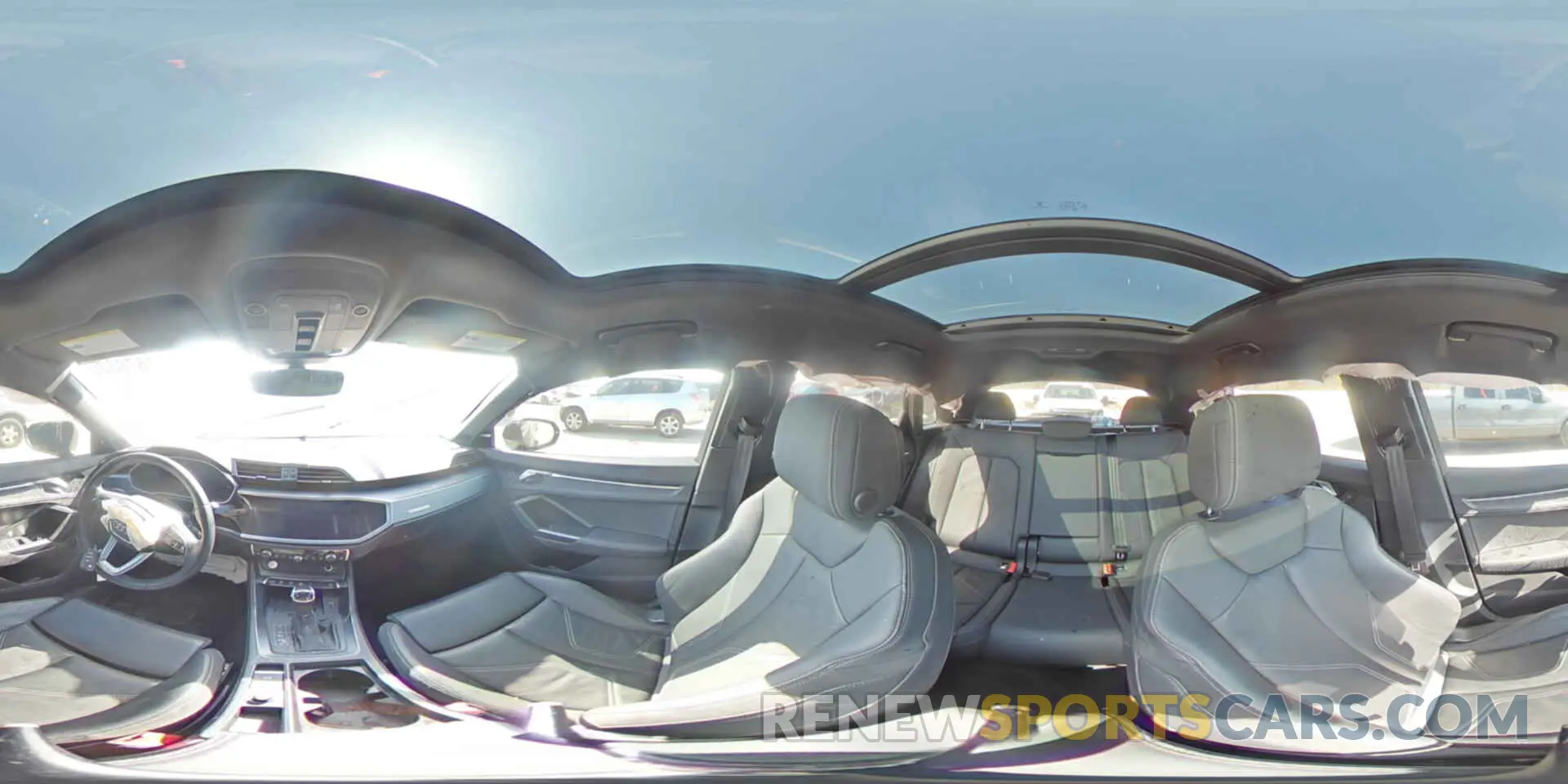 14 Photograph of a damaged car WA1EECF30L1055714 AUDI Q3 2020