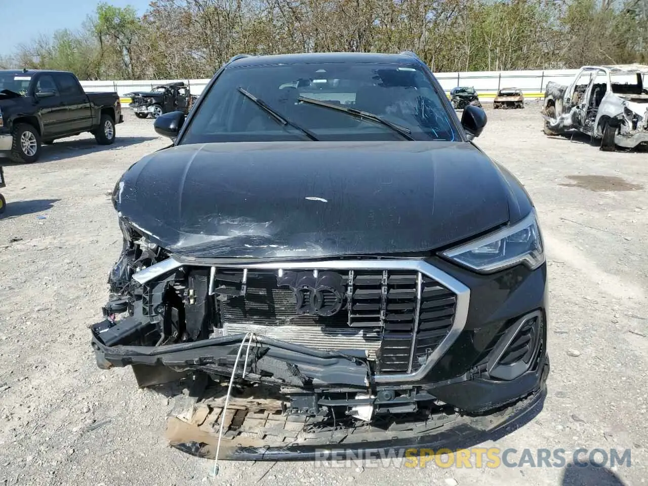 5 Photograph of a damaged car WA1EECF30L1055714 AUDI Q3 2020