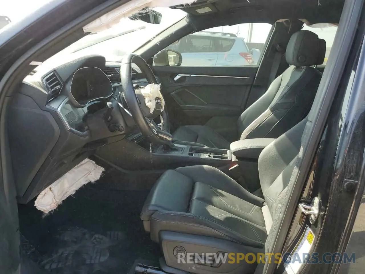 7 Photograph of a damaged car WA1EECF30L1055714 AUDI Q3 2020