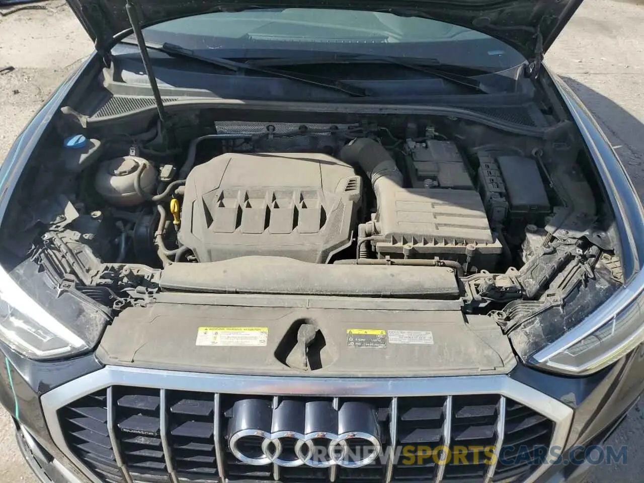 12 Photograph of a damaged car WA1EECF30L1080273 AUDI Q3 2020
