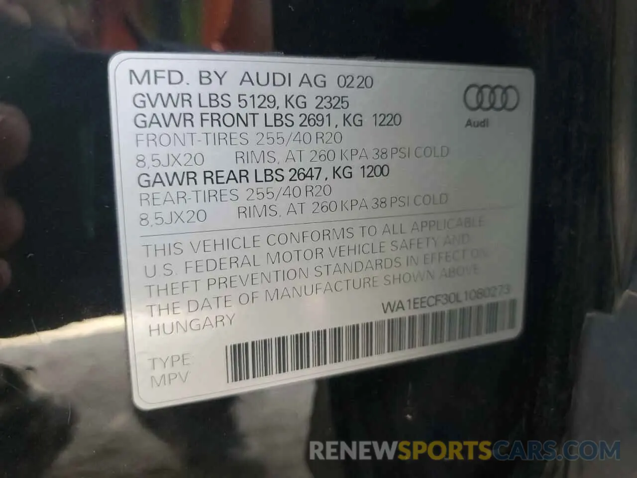 13 Photograph of a damaged car WA1EECF30L1080273 AUDI Q3 2020