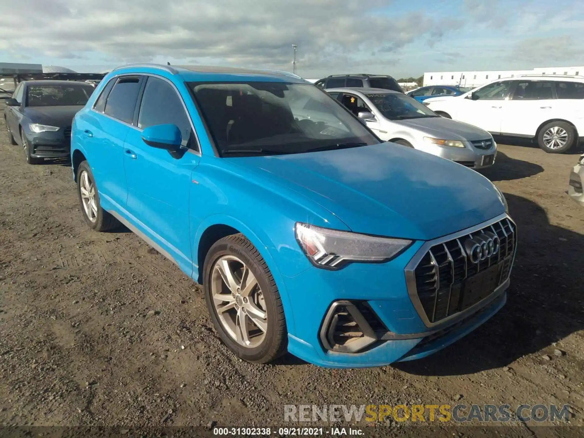 1 Photograph of a damaged car WA1EECF33L1011724 AUDI Q3 2020