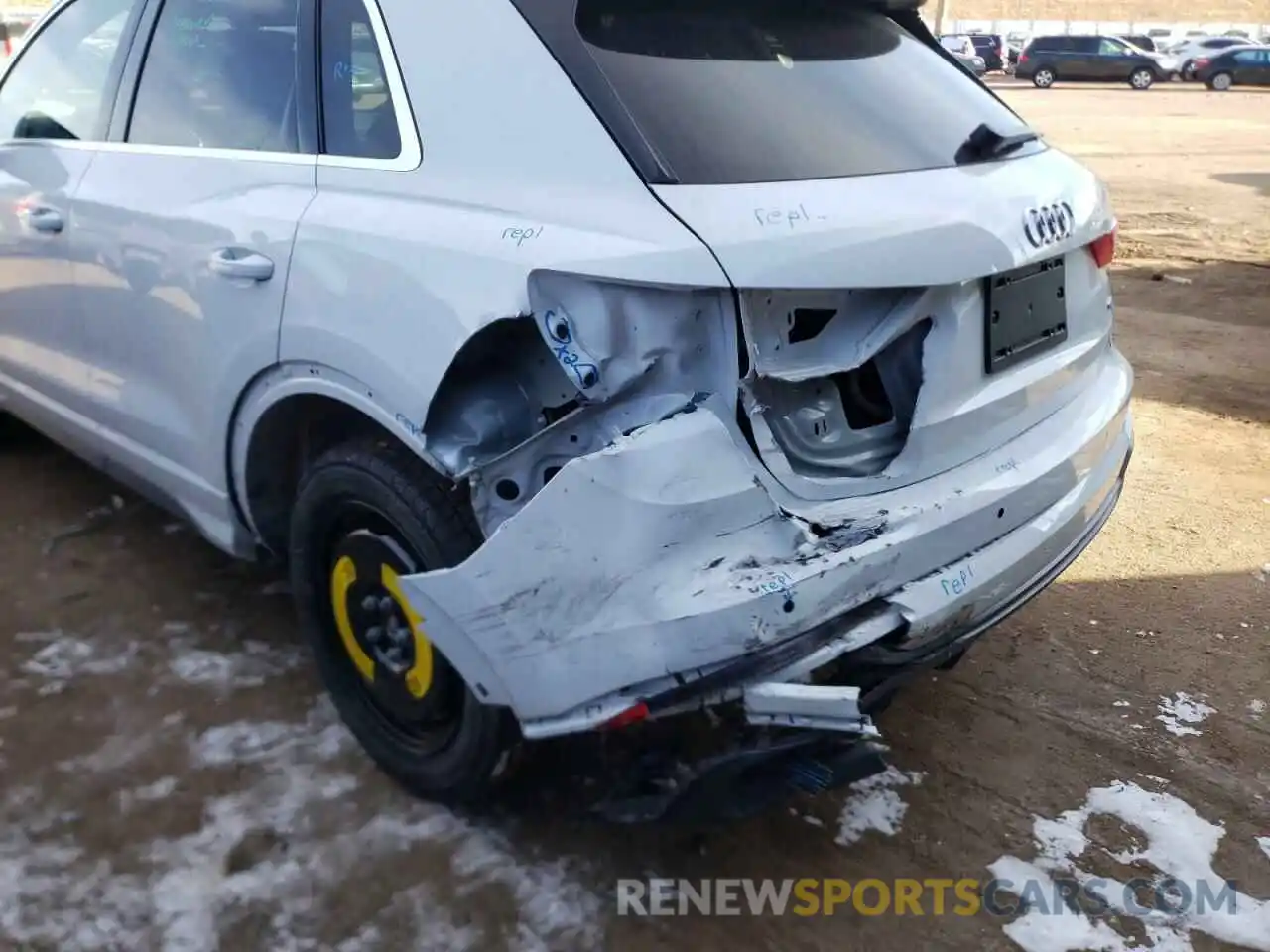 9 Photograph of a damaged car WA1EECF33L1041483 AUDI Q3 2020