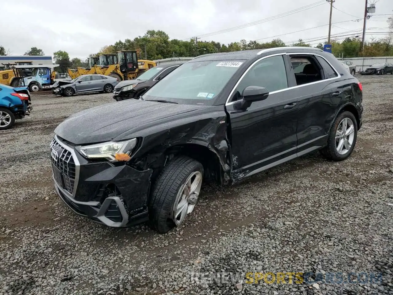 1 Photograph of a damaged car WA1EECF34L1001686 AUDI Q3 2020