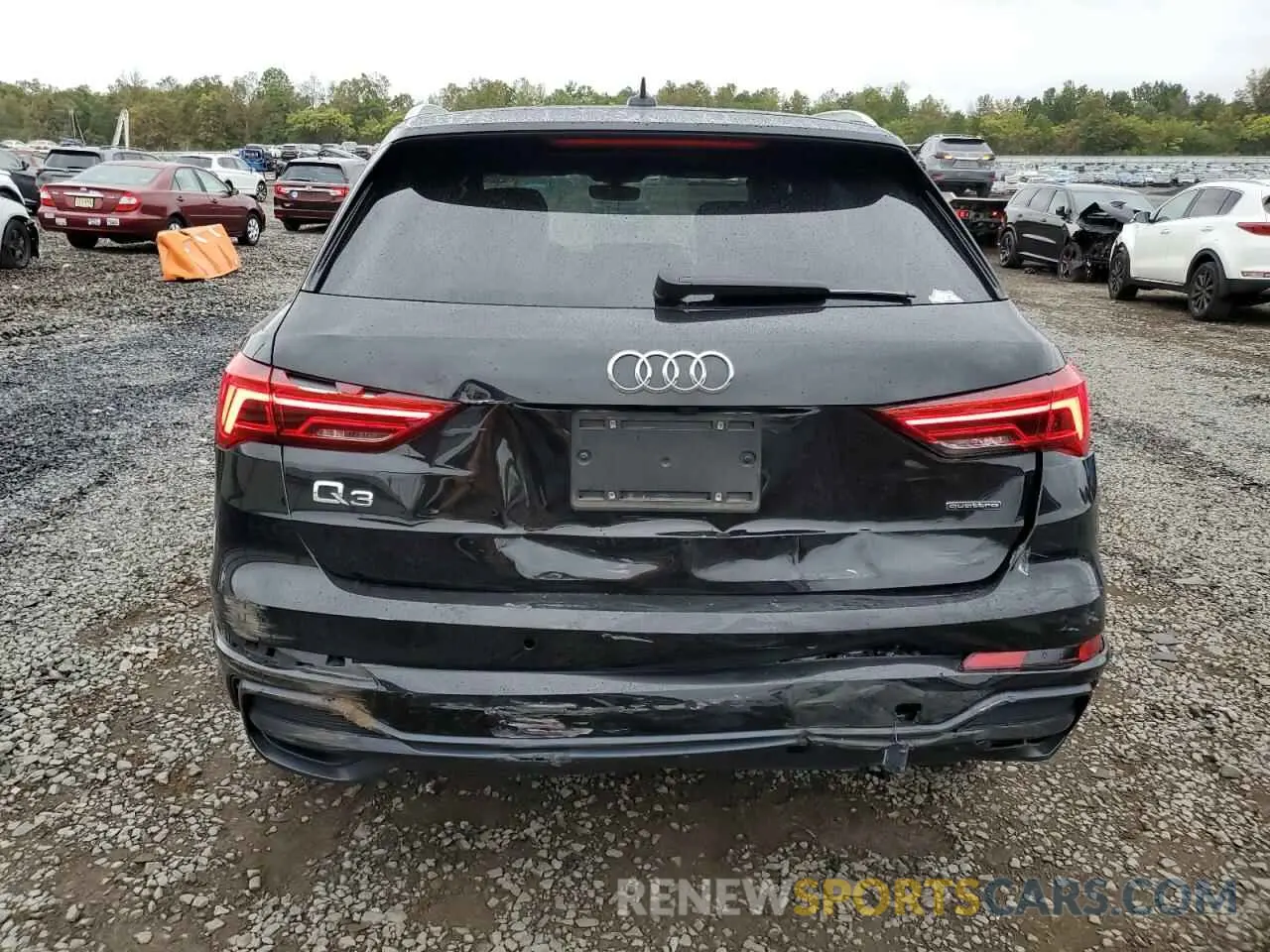 6 Photograph of a damaged car WA1EECF34L1001686 AUDI Q3 2020