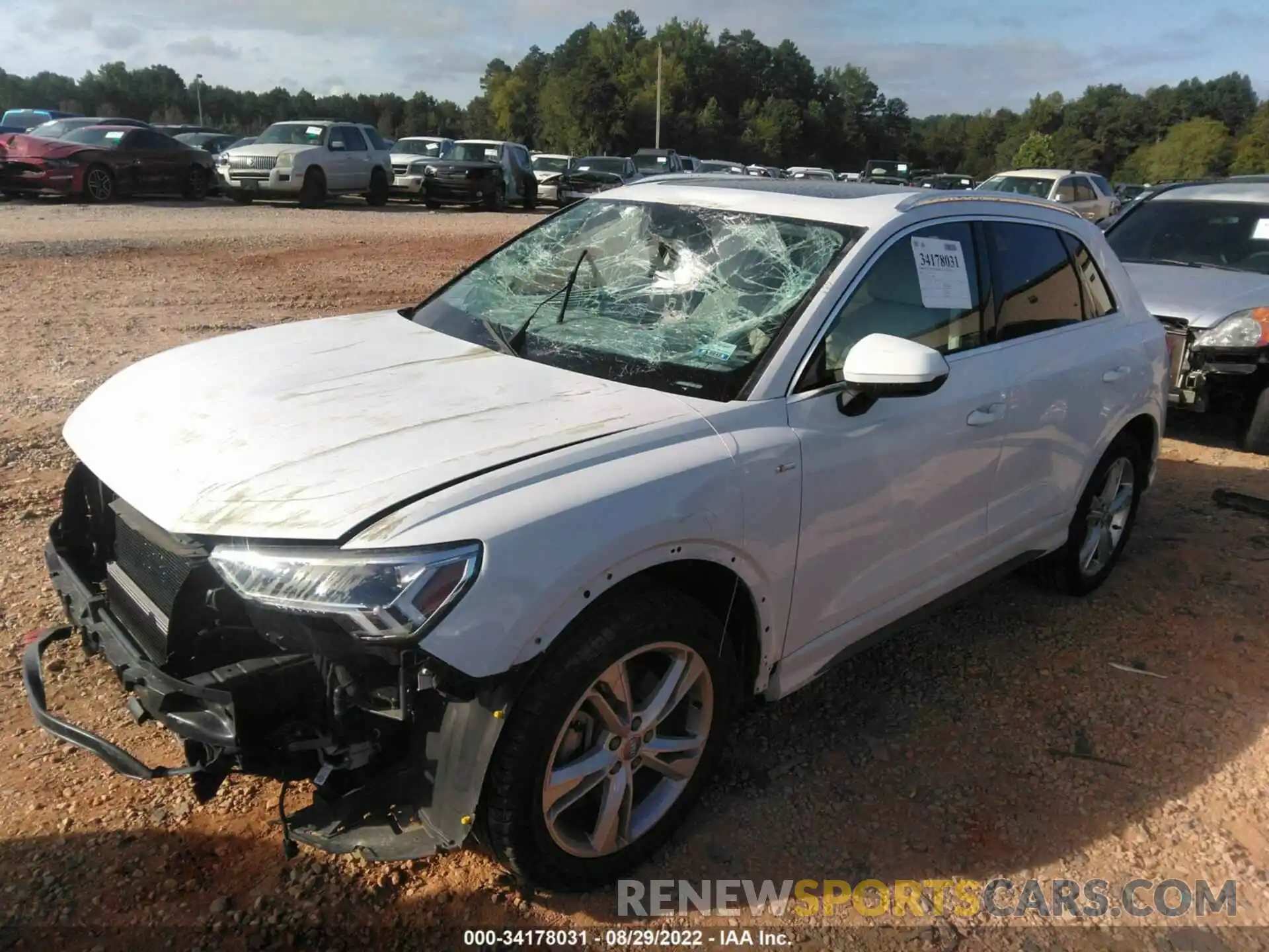 2 Photograph of a damaged car WA1EECF34L1045350 AUDI Q3 2020