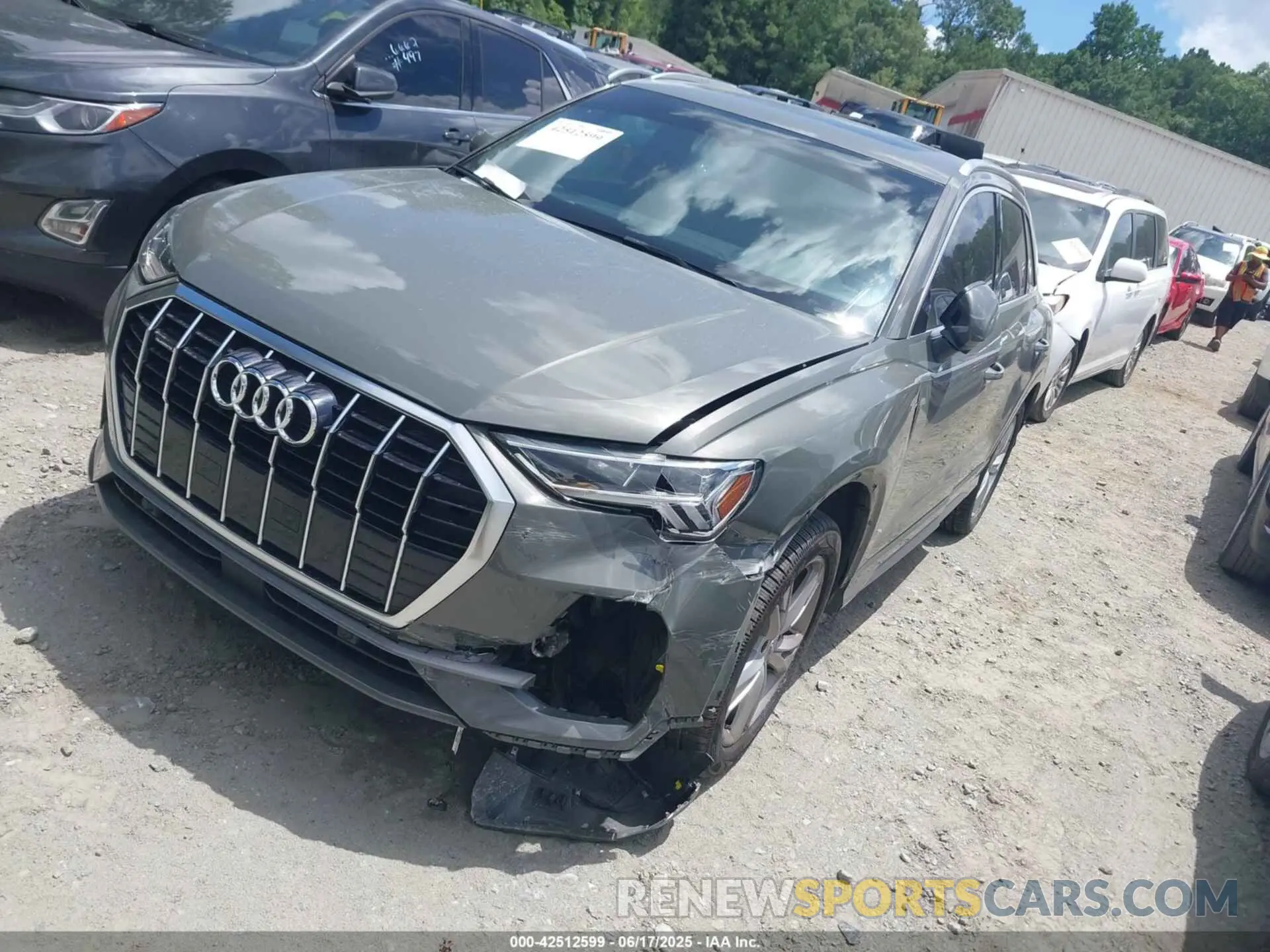 2 Photograph of a damaged car WA1EECF34L1047762 AUDI Q3 2020
