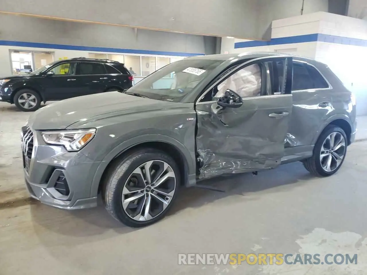1 Photograph of a damaged car WA1EECF34L1113405 AUDI Q3 2020