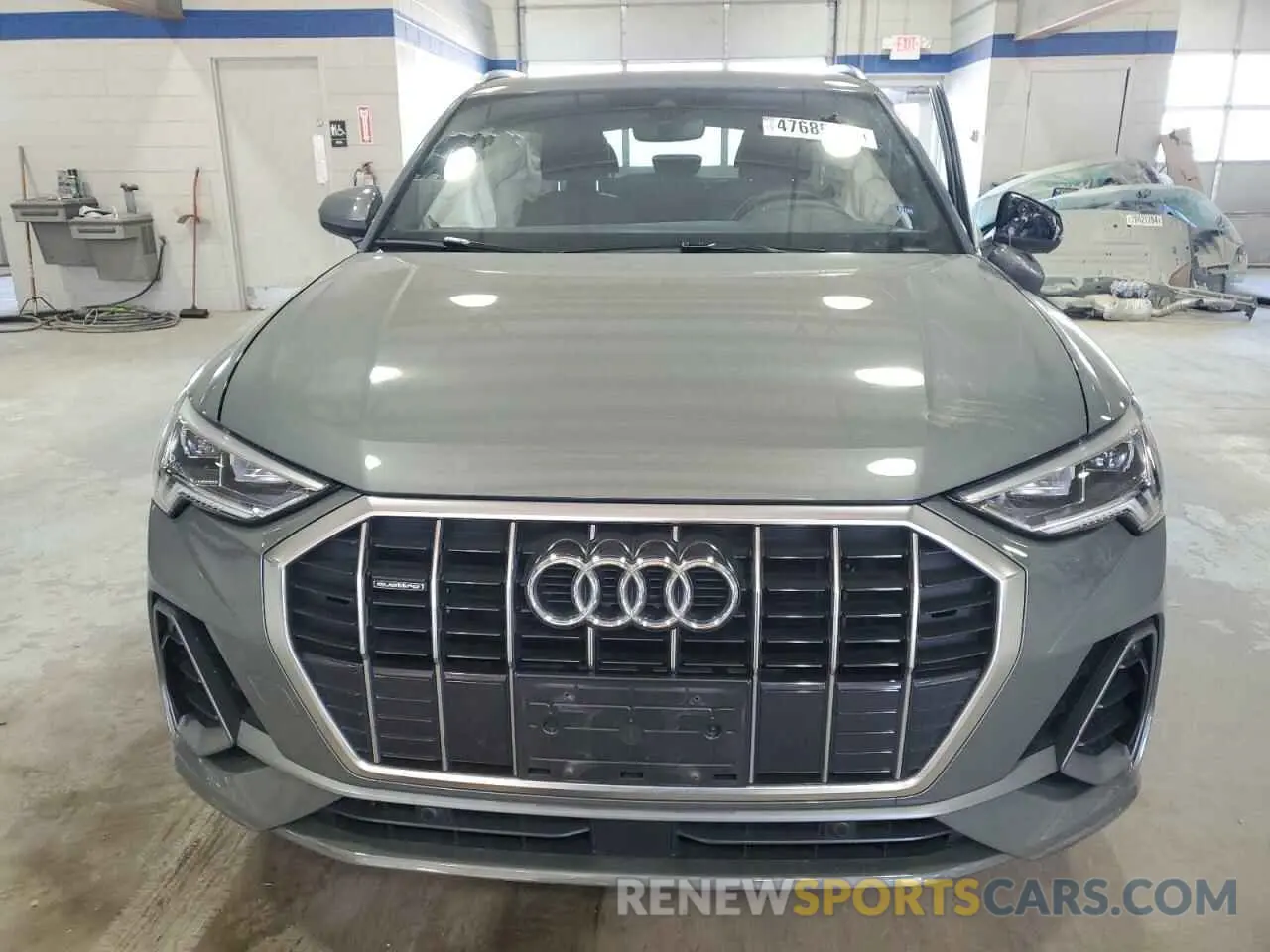 5 Photograph of a damaged car WA1EECF34L1113405 AUDI Q3 2020