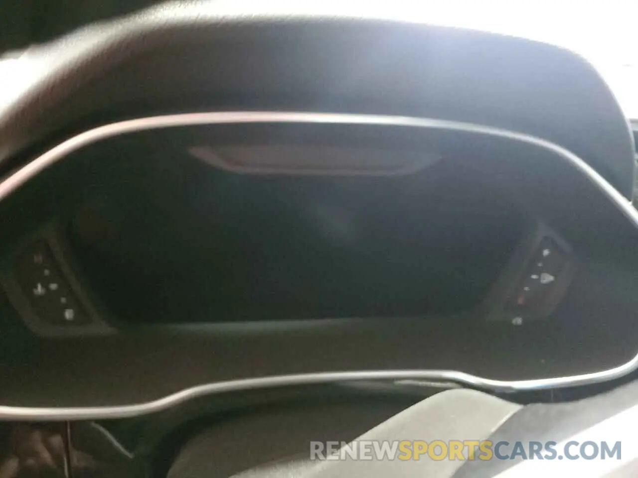 9 Photograph of a damaged car WA1EECF34L1113405 AUDI Q3 2020