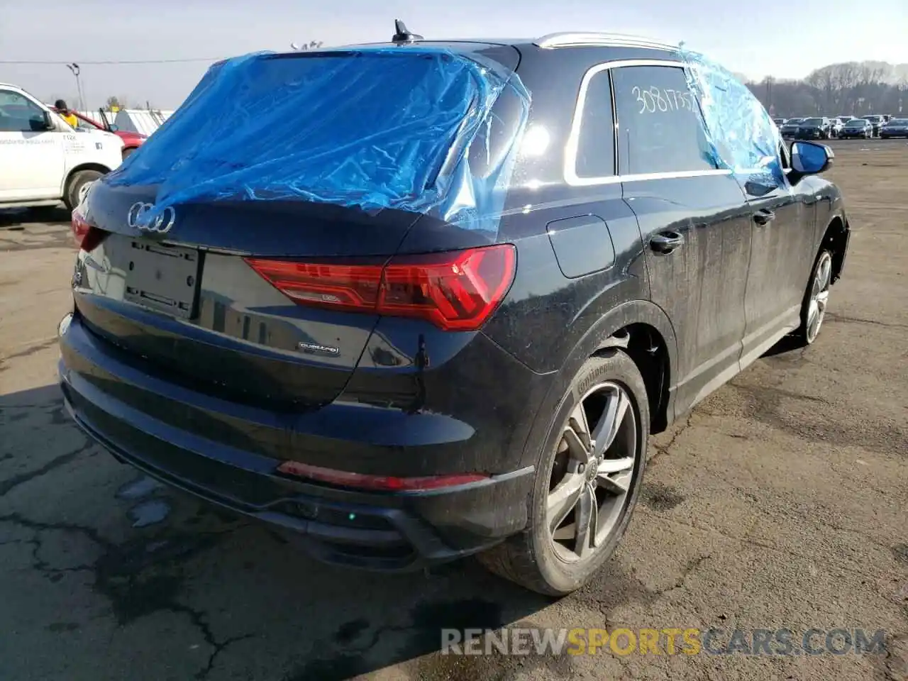 4 Photograph of a damaged car WA1EECF35L1120699 AUDI Q3 2020