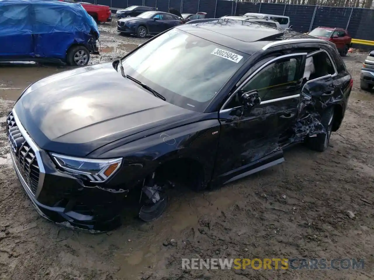 9 Photograph of a damaged car WA1EECF36L1078009 AUDI Q3 2020