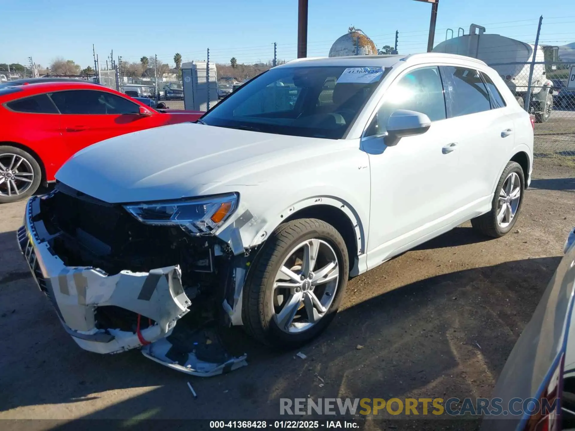 2 Photograph of a damaged car WA1EECF36L1103748 AUDI Q3 2020