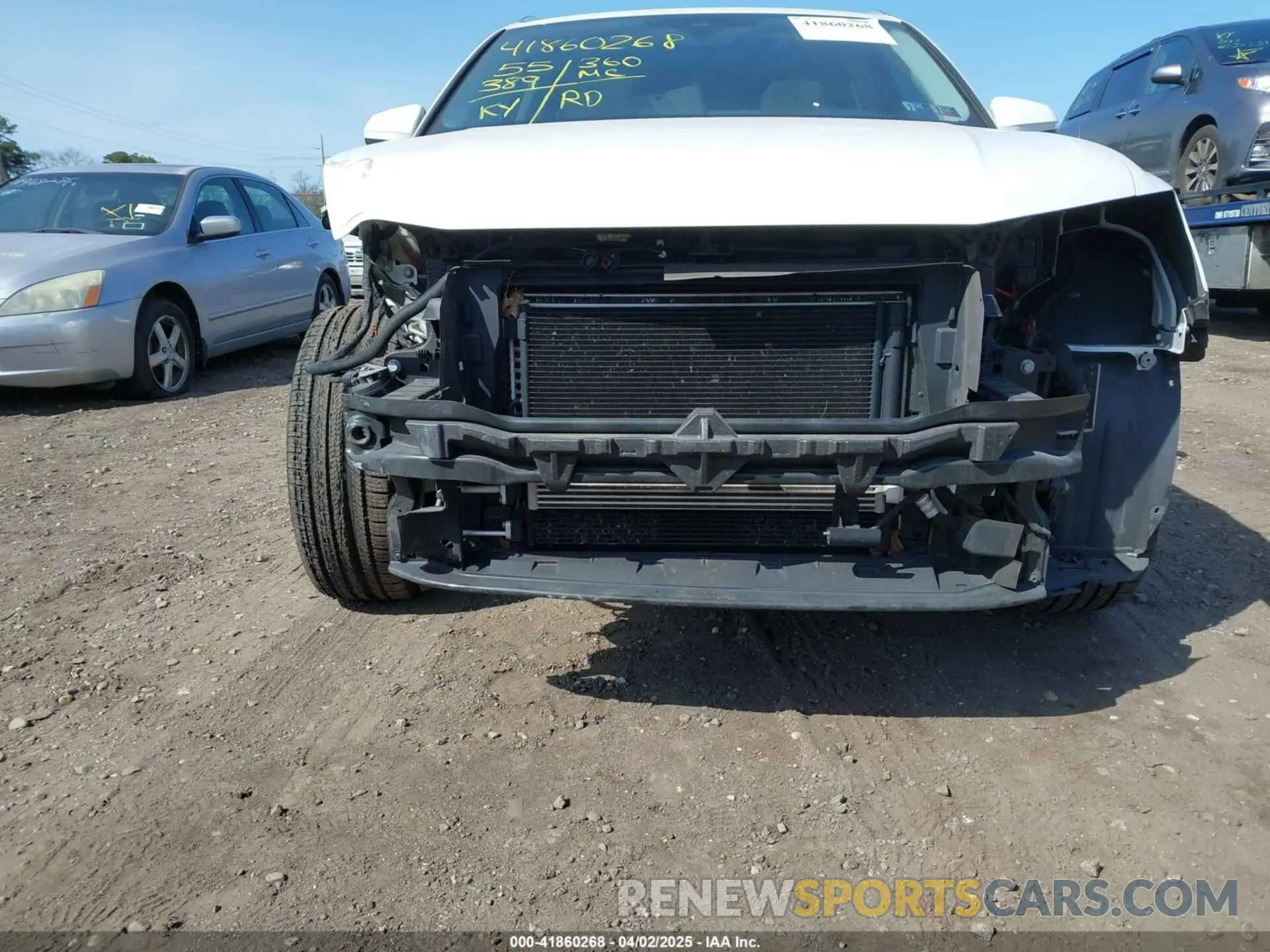 6 Photograph of a damaged car WA1EECF37L1099564 AUDI Q3 2020