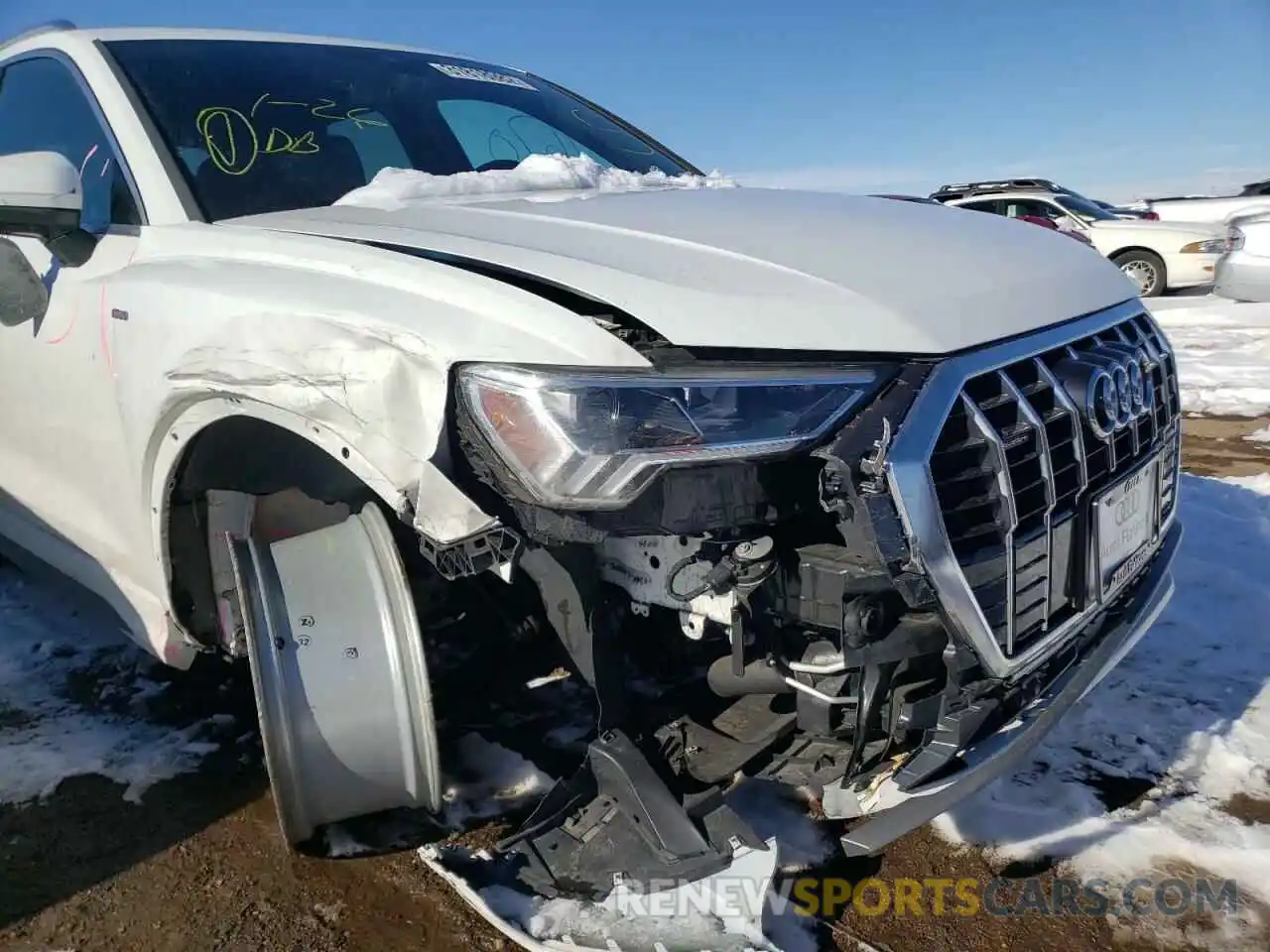 9 Photograph of a damaged car WA1EECF38L1078951 AUDI Q3 2020