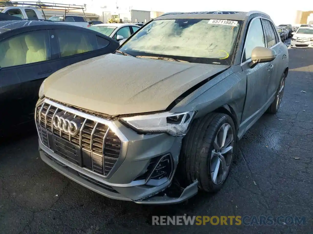 2 Photograph of a damaged car WA1EECF39L1035705 AUDI Q3 2020