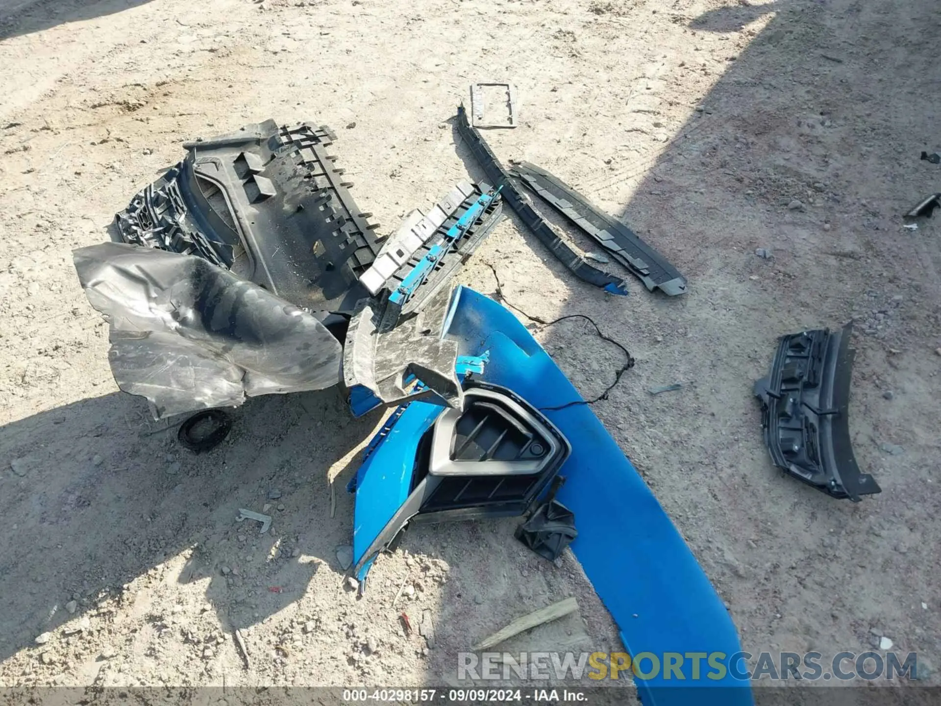 12 Photograph of a damaged car WA1EECF39L1038183 AUDI Q3 2020