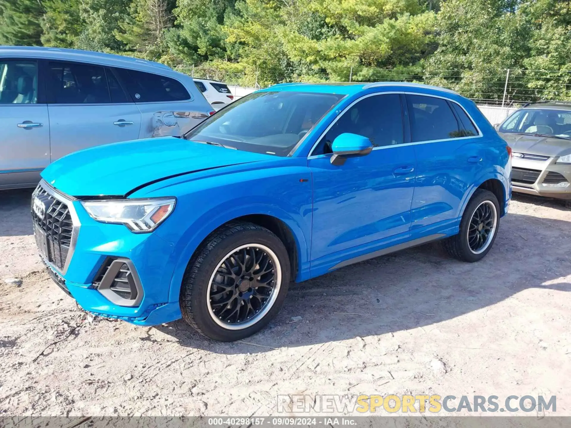 2 Photograph of a damaged car WA1EECF39L1038183 AUDI Q3 2020