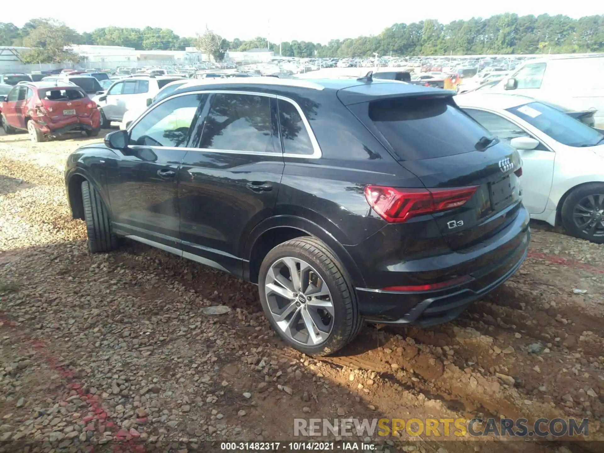 3 Photograph of a damaged car WA1EECF39L1042394 AUDI Q3 2020