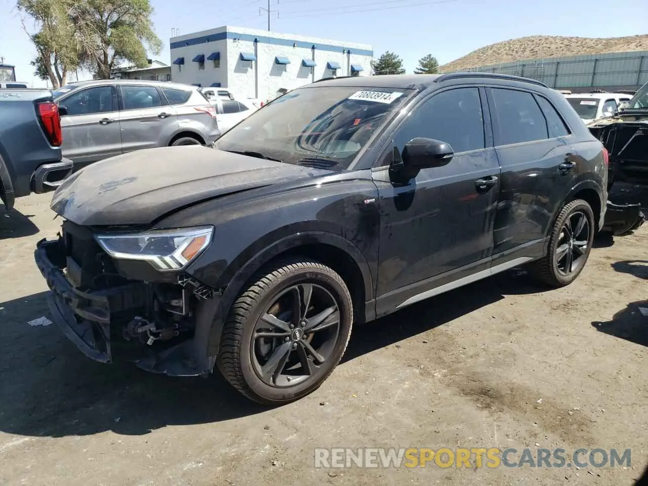 1 Photograph of a damaged car WA1EECF39L1121127 AUDI Q3 2020