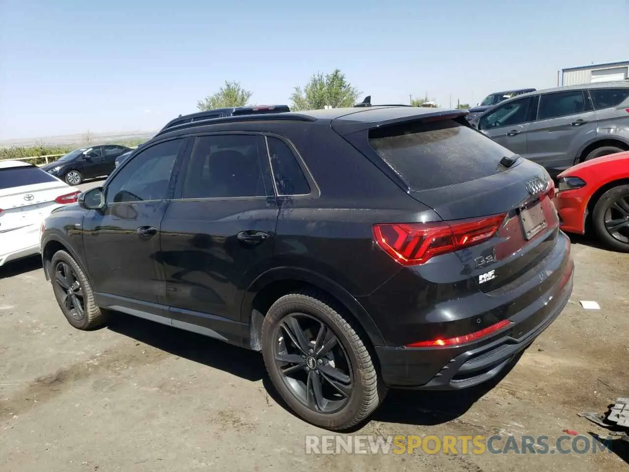 2 Photograph of a damaged car WA1EECF39L1121127 AUDI Q3 2020