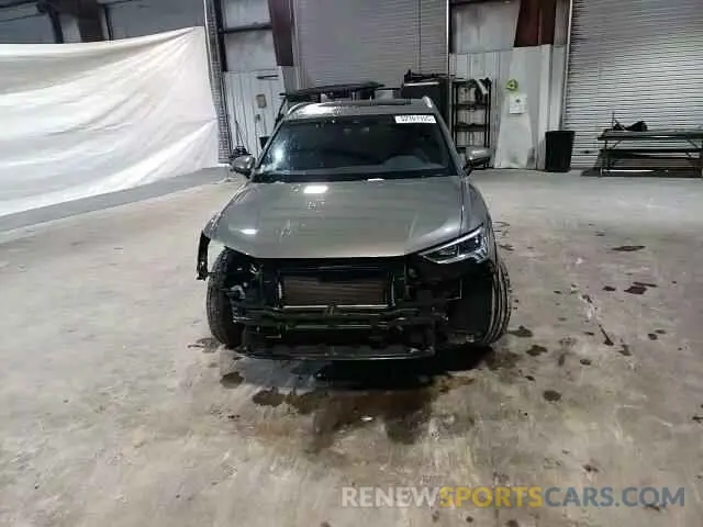11 Photograph of a damaged car WA1EECF3XL1114302 AUDI Q3 2020