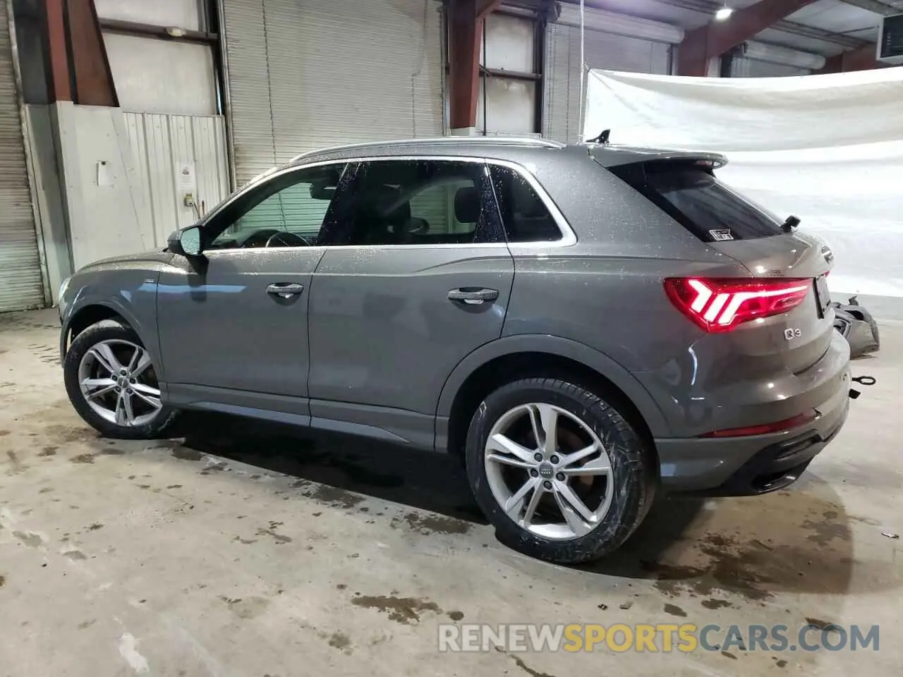 2 Photograph of a damaged car WA1EECF3XL1114302 AUDI Q3 2020