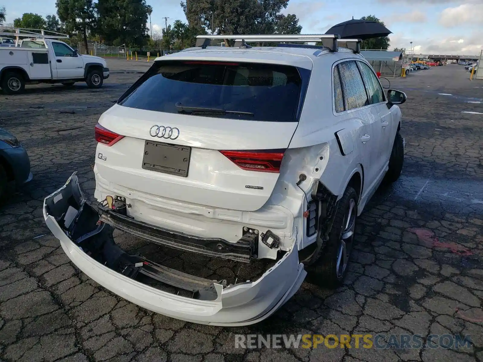 4 Photograph of a damaged car WA1EEDF31L1014045 AUDI Q3 2020