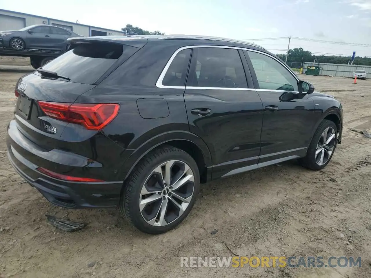 3 Photograph of a damaged car WA1FECF32L1108448 AUDI Q3 2020
