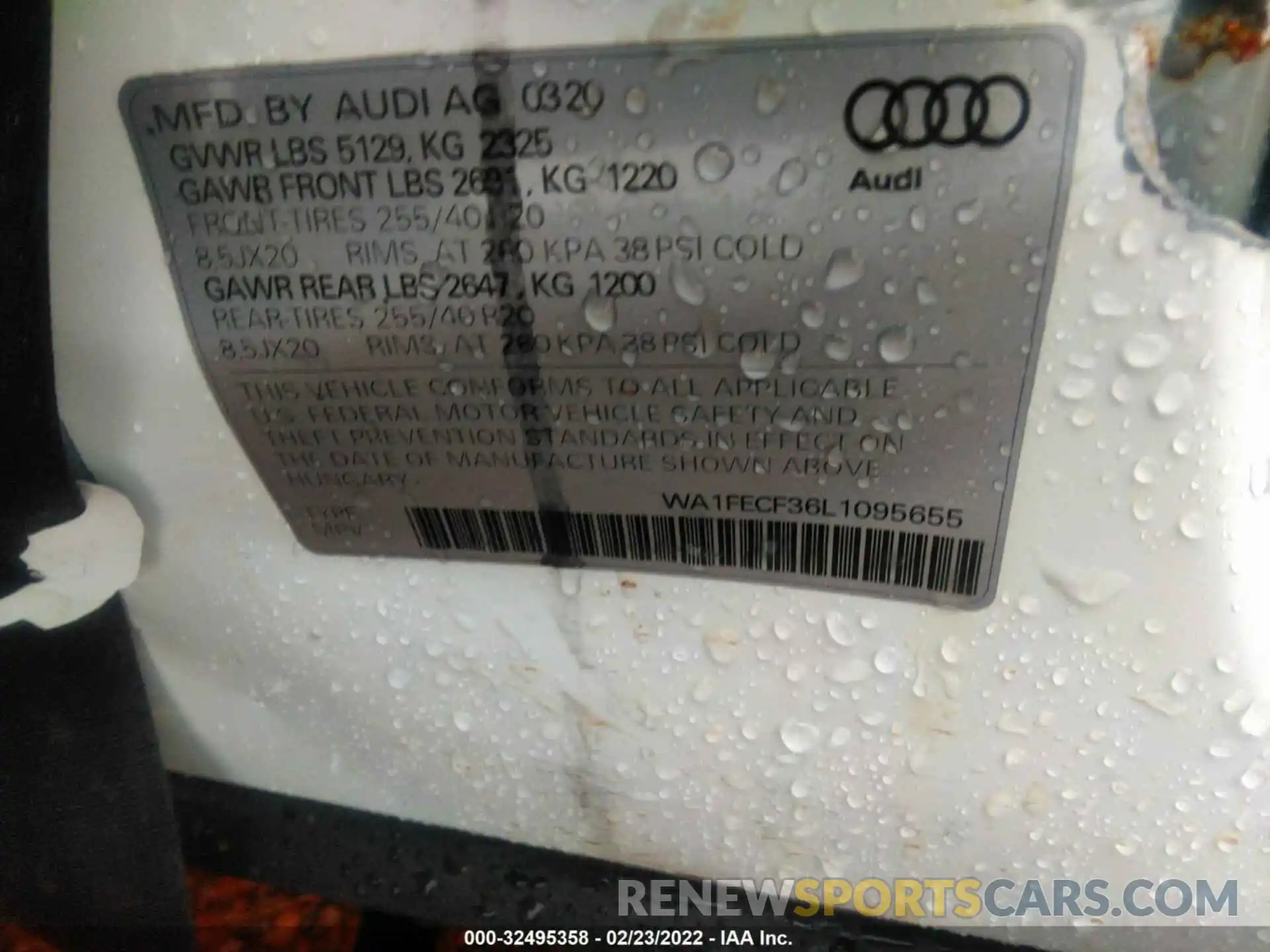 9 Photograph of a damaged car WA1FECF36L1095655 AUDI Q3 2020