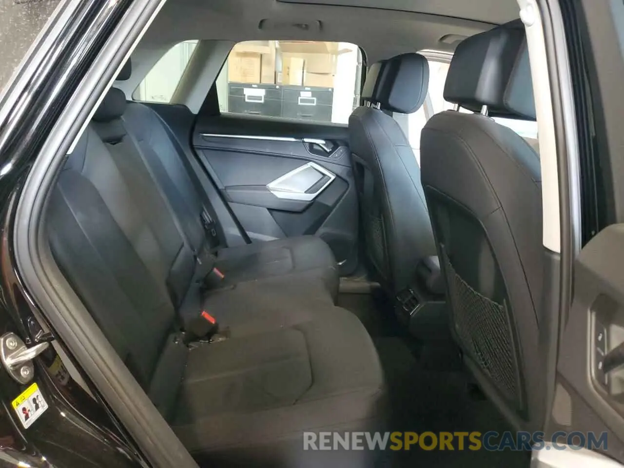 11 Photograph of a damaged car WA1FECF38L1035716 AUDI Q3 2020