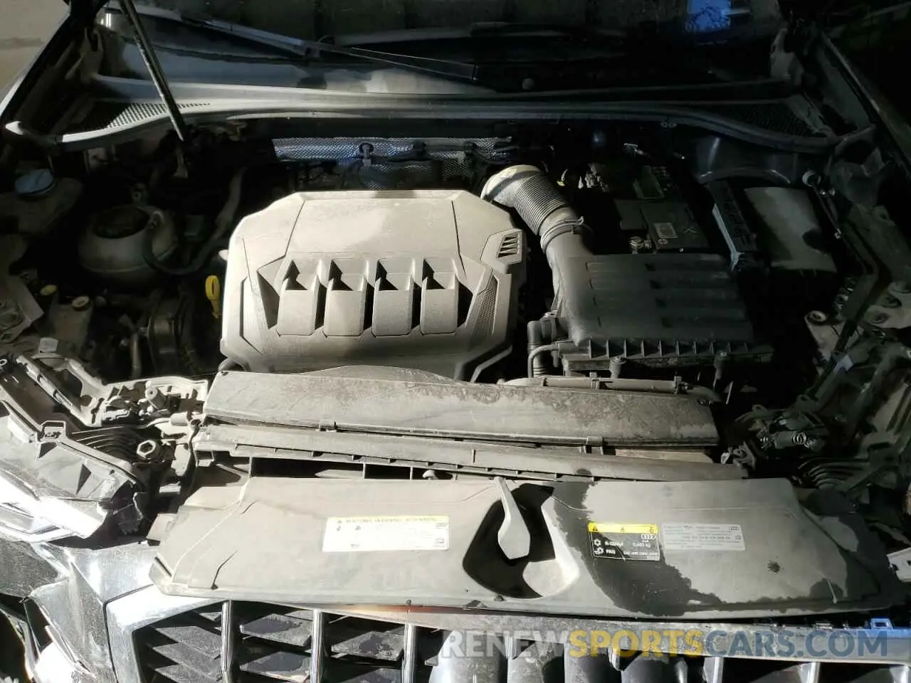 12 Photograph of a damaged car WA1FECF38L1035716 AUDI Q3 2020