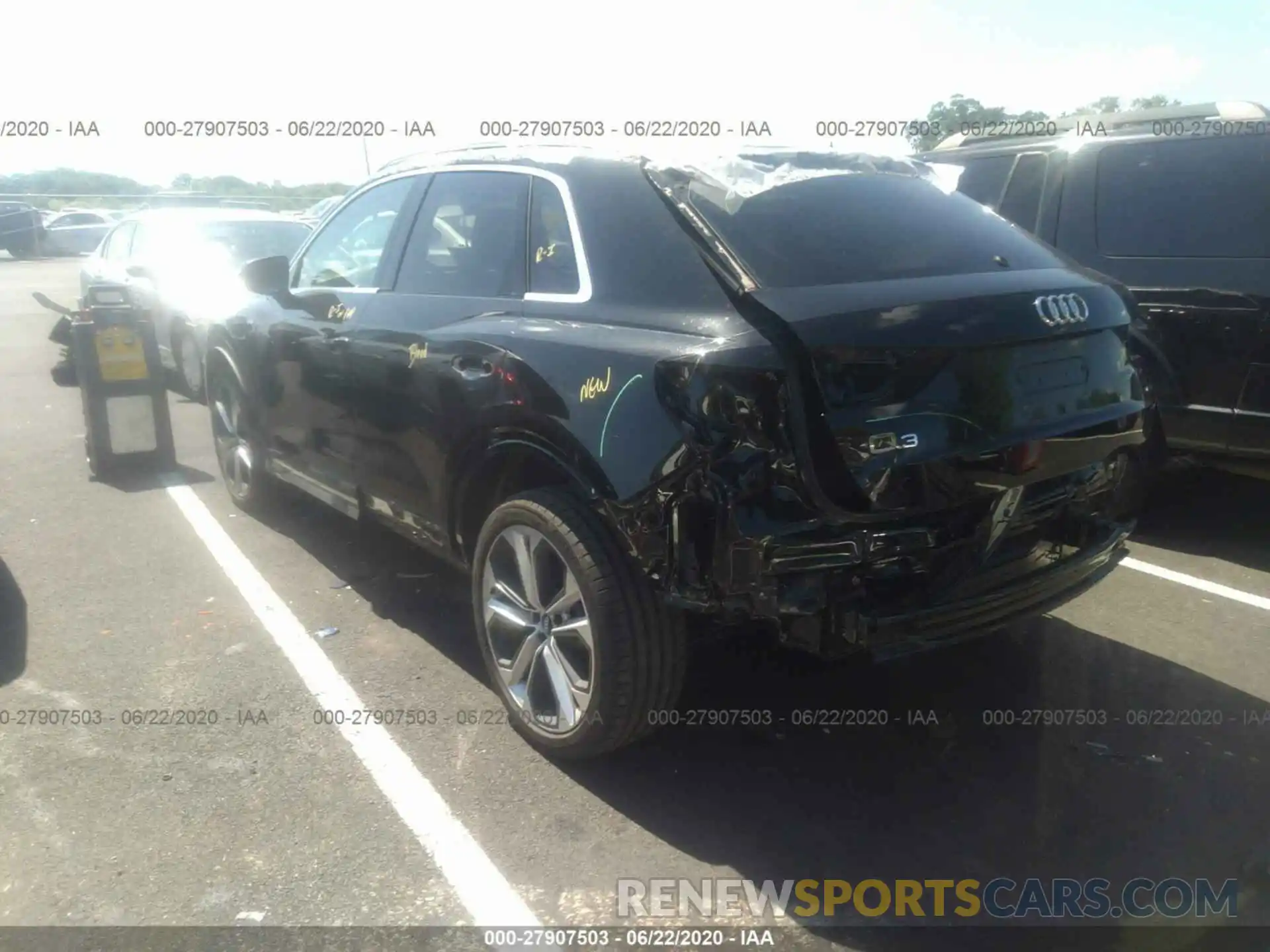 3 Photograph of a damaged car WA1FECF3XL1013104 AUDI Q3 2020