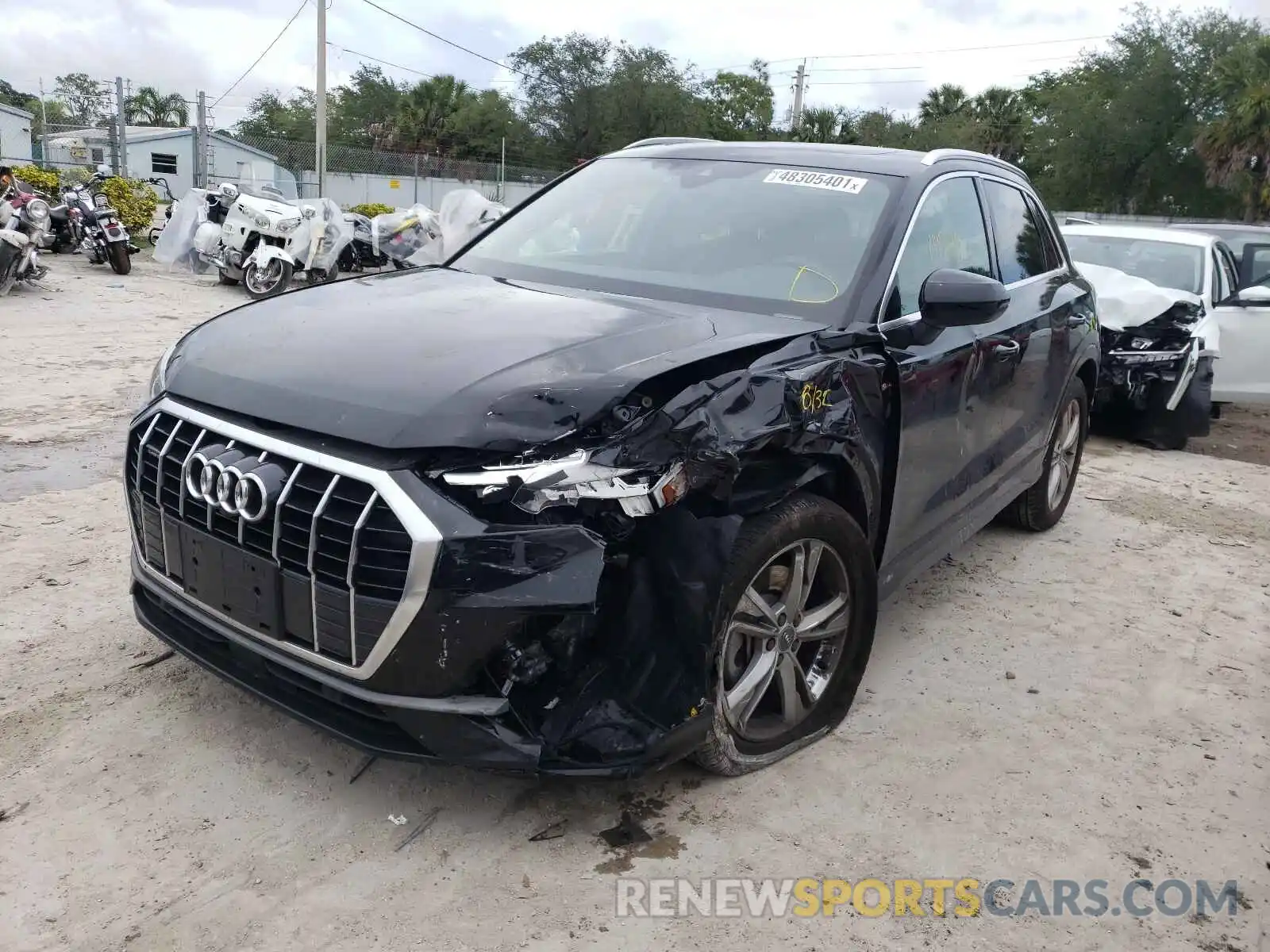 2 Photograph of a damaged car WA1FEDF30L1023484 AUDI Q3 2020