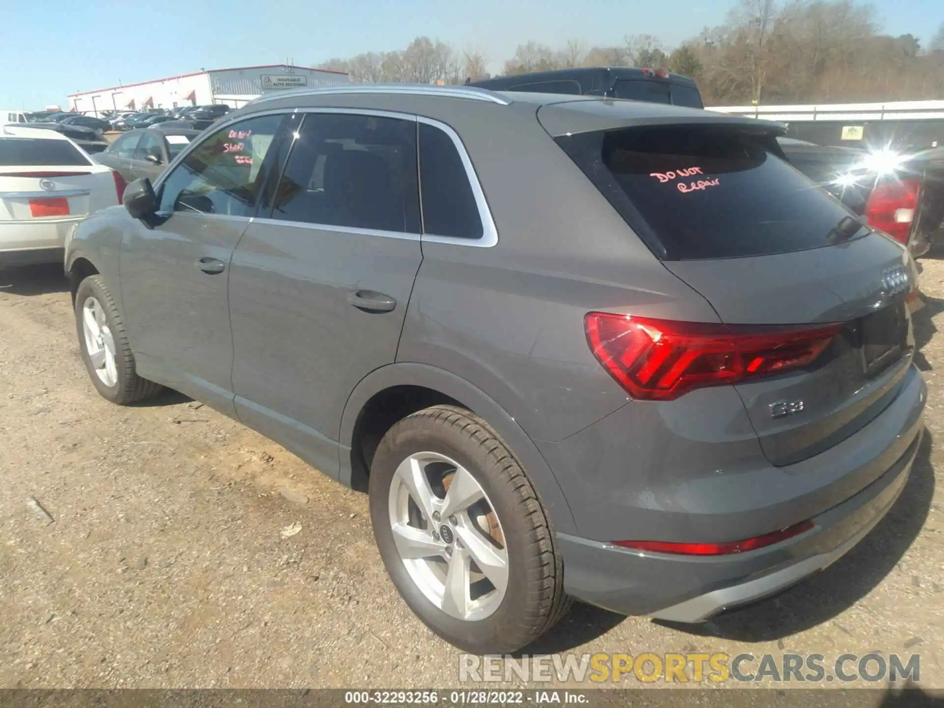 3 Photograph of a damaged car WA1AUCF31M1123456 AUDI Q3 2021