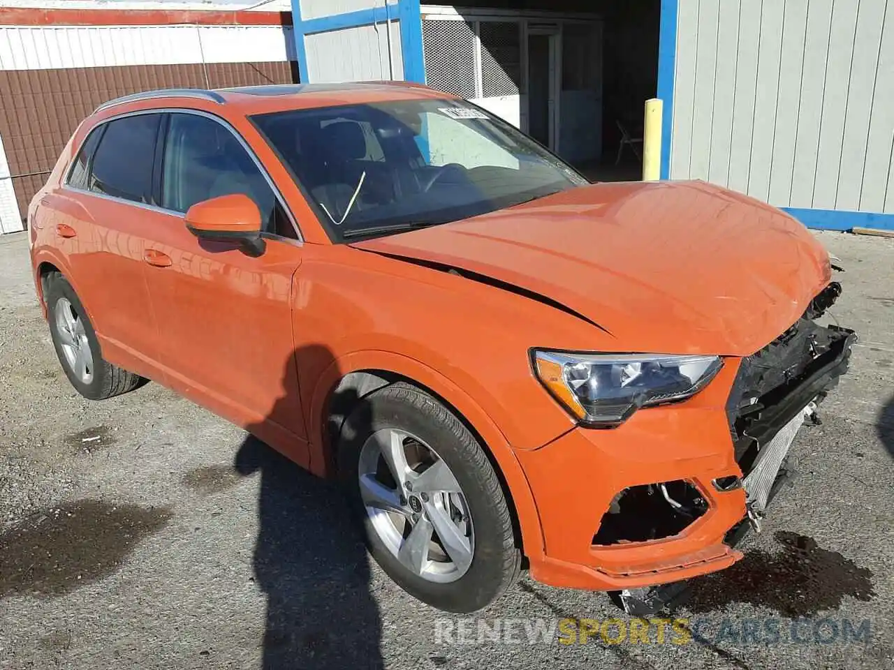 1 Photograph of a damaged car WA1AUCF31M1127538 AUDI Q3 2021