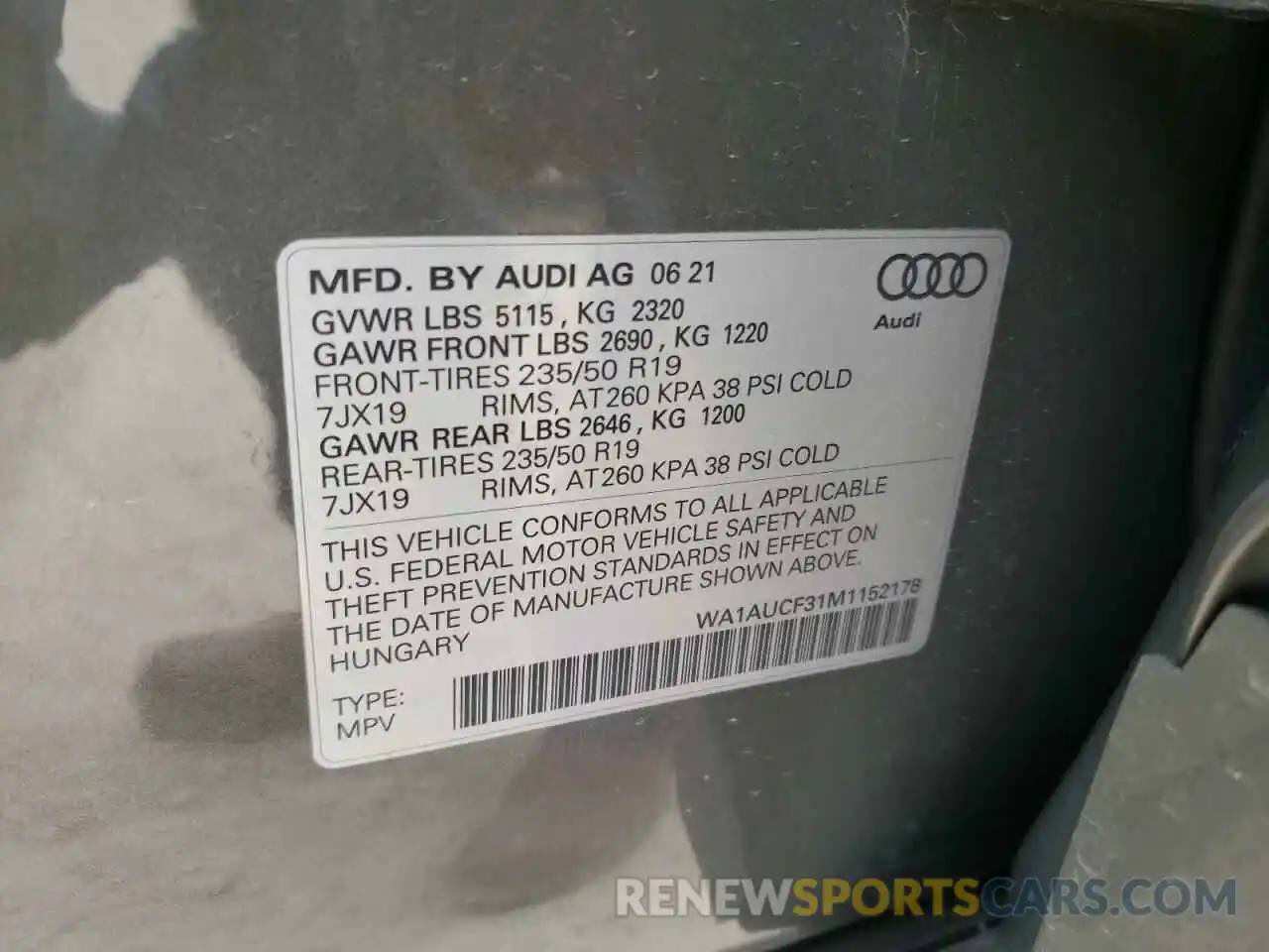 10 Photograph of a damaged car WA1AUCF31M1152178 AUDI Q3 2021